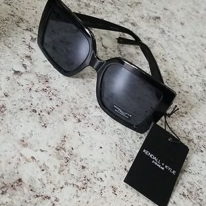 Black Kendall and Kylie Sunglasses